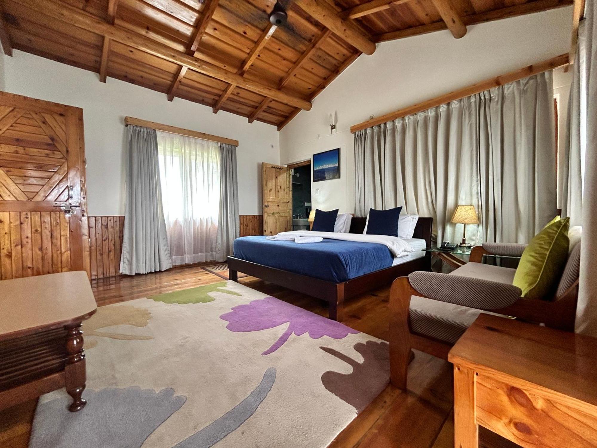 Kasar Himalaya Holiday Resort, Binsar Rd Almora Exterior photo