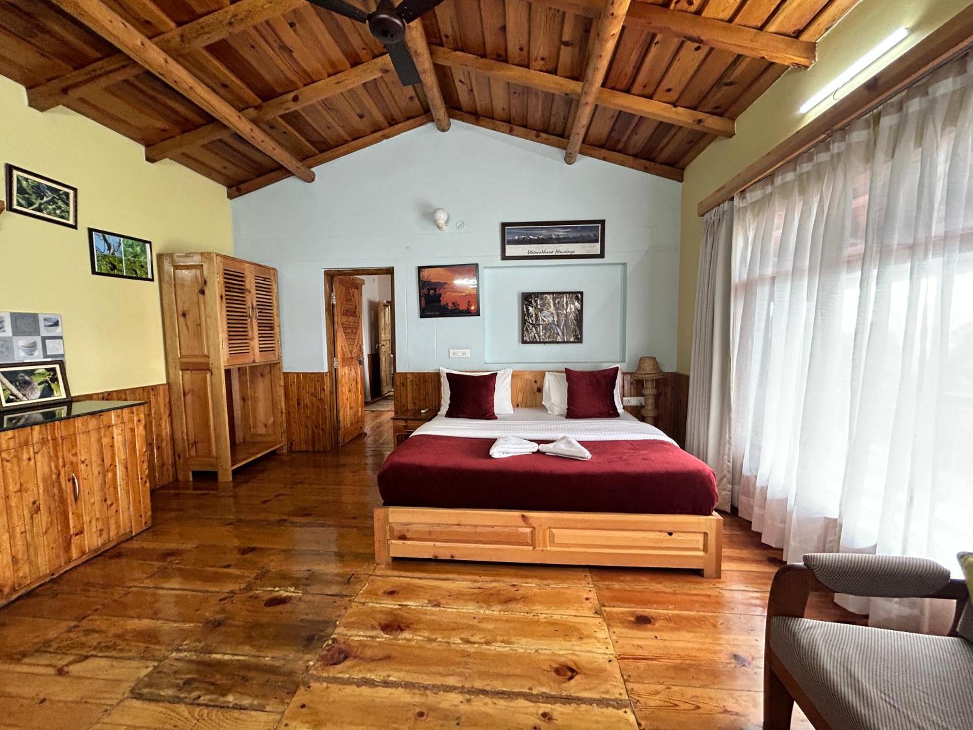 Kasar Himalaya Holiday Resort, Binsar Rd Almora Exterior photo