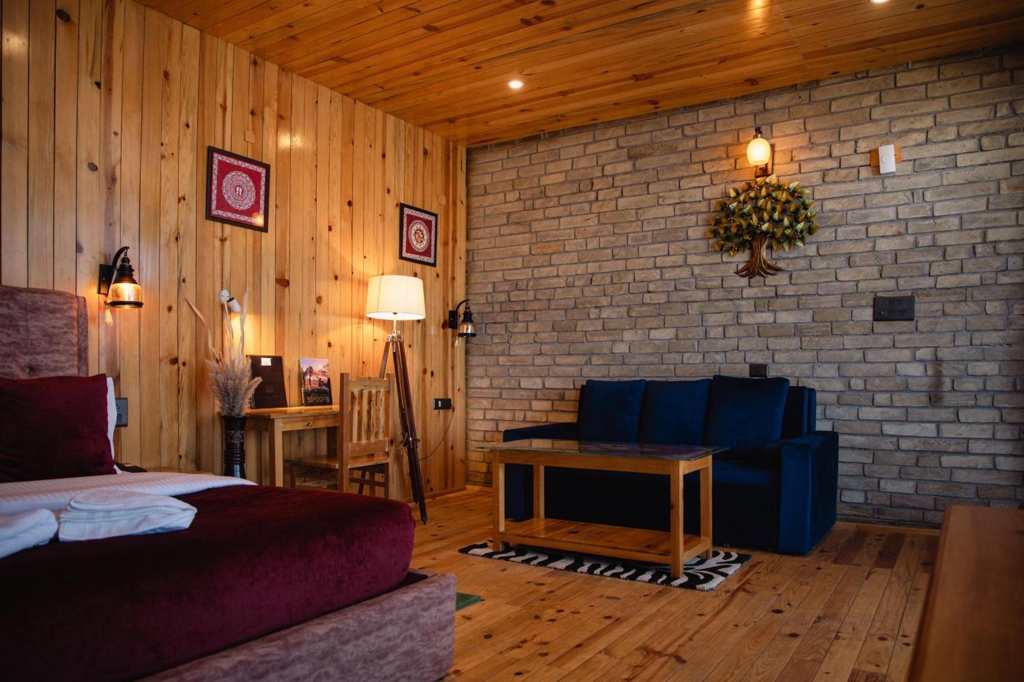 Kasar Himalaya Holiday Resort, Binsar Rd Almora Exterior photo