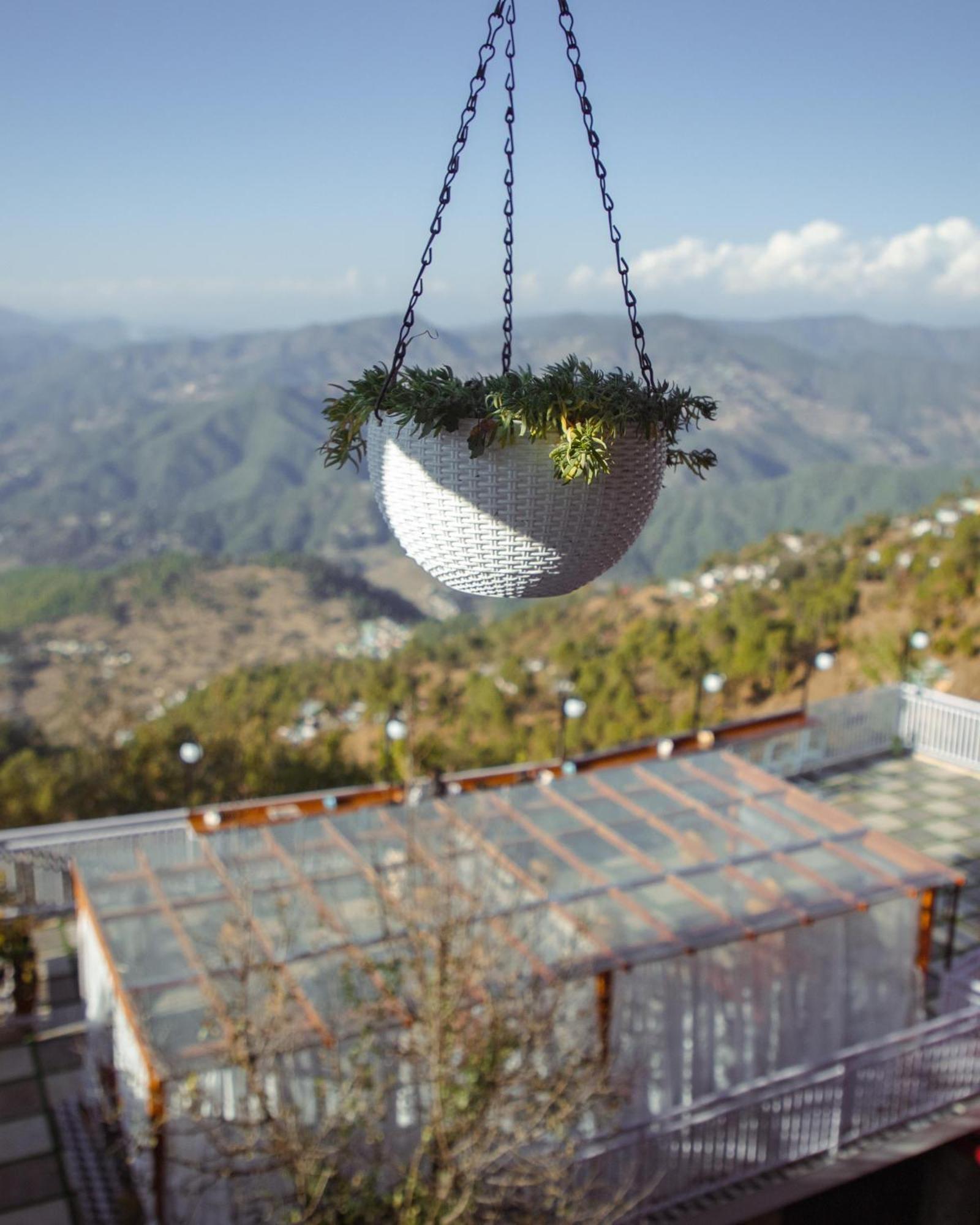 Kasar Himalaya Holiday Resort, Binsar Rd Almora Exterior photo